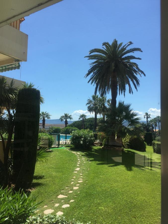 Studio 127, vue mer et piscine, port Santa Lucia Saint-Raphaël Extérieur photo