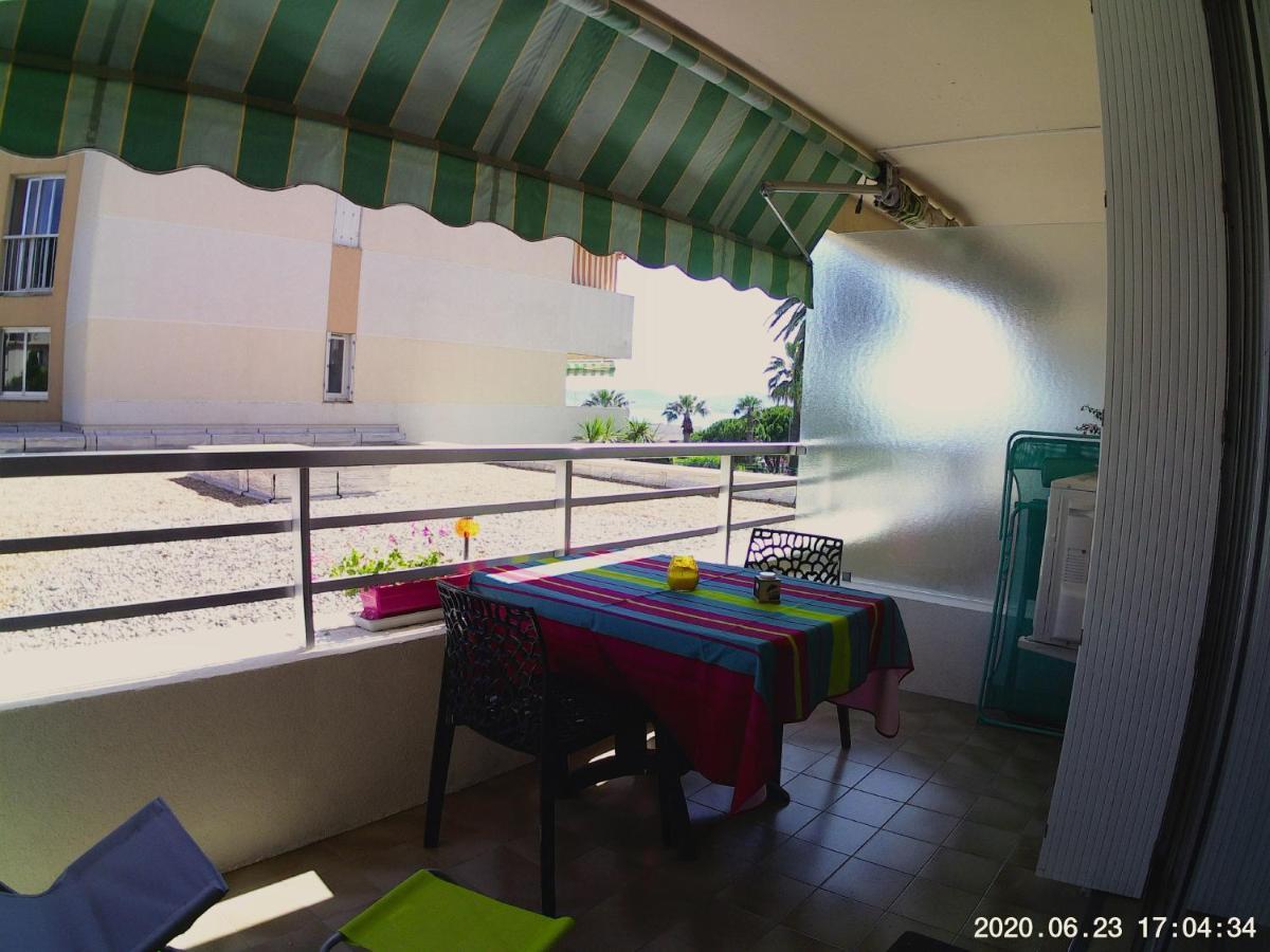Studio 127, vue mer et piscine, port Santa Lucia Saint-Raphaël Extérieur photo