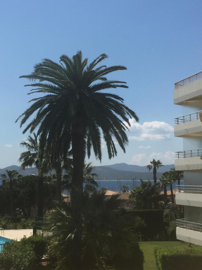 Studio 127, vue mer et piscine, port Santa Lucia Saint-Raphaël Extérieur photo