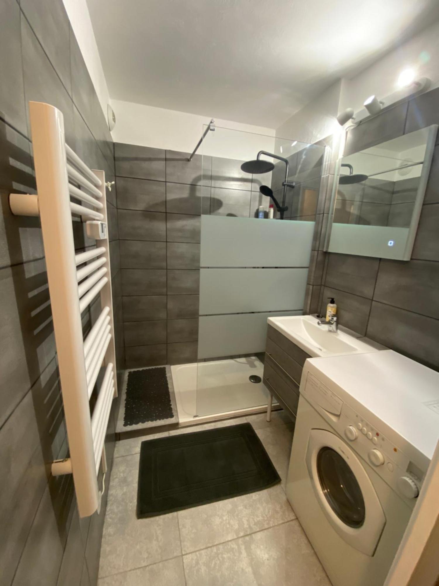 Studio 127, vue mer et piscine, port Santa Lucia Saint-Raphaël Extérieur photo